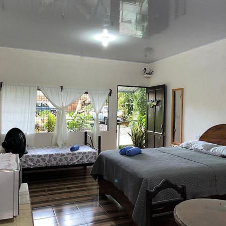 Casa Escondida Apartments Manuel Antonio Eksteriør billede