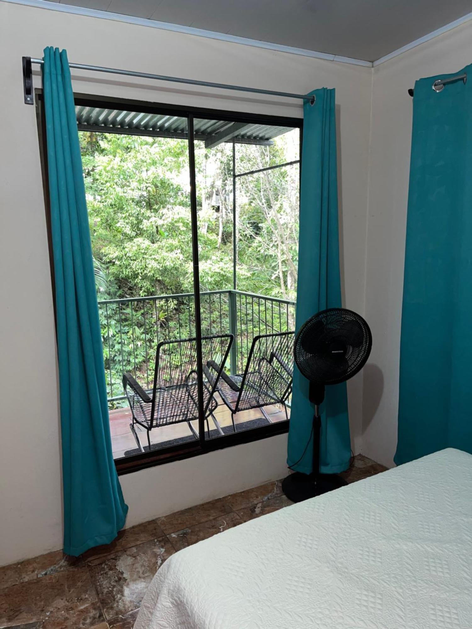 Casa Escondida Apartments Manuel Antonio Eksteriør billede