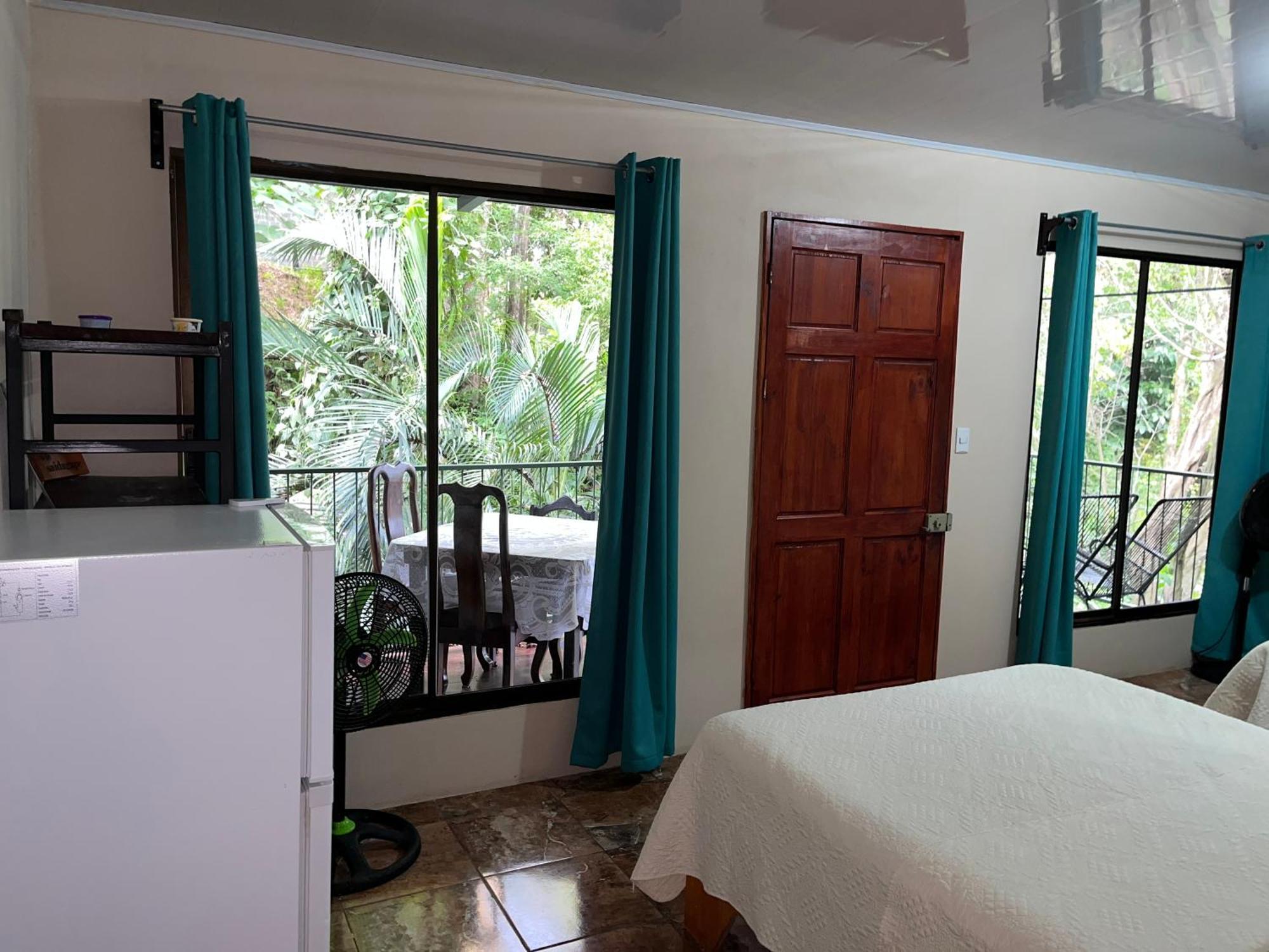 Casa Escondida Apartments Manuel Antonio Eksteriør billede