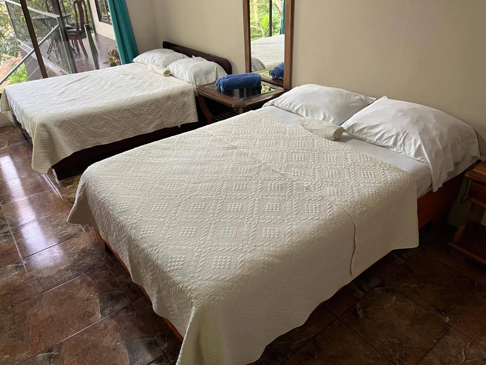 Casa Escondida Apartments Manuel Antonio Eksteriør billede